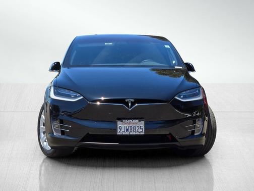 Obsidian Black Metallic 2018 Tesla Model X 75D