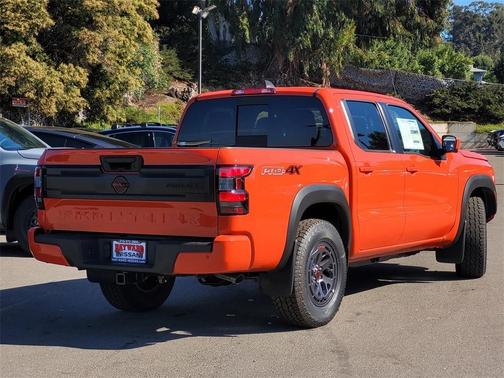2025 Nissan Frontier PRO-4X