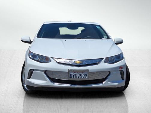 Summit White 2018 Chevrolet Volt LT