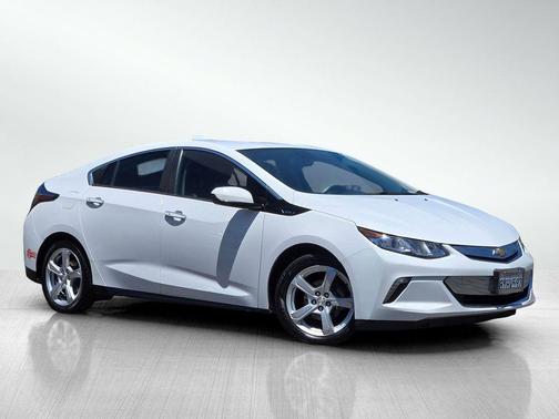 Summit White 2018 Chevrolet Volt LT