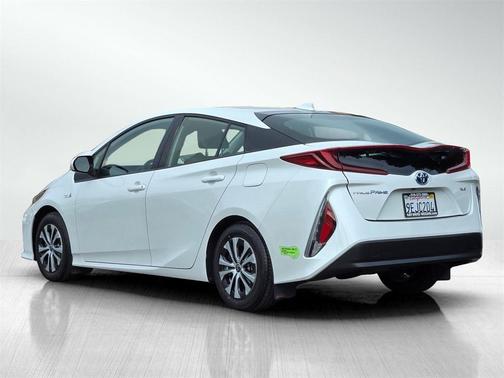 2022 Toyota Prius Prime XLE