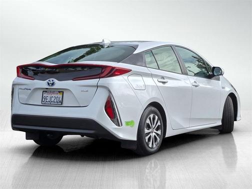 2022 Toyota Prius Prime XLE