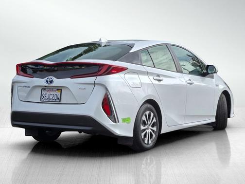 2022 Toyota Prius Prime XLE