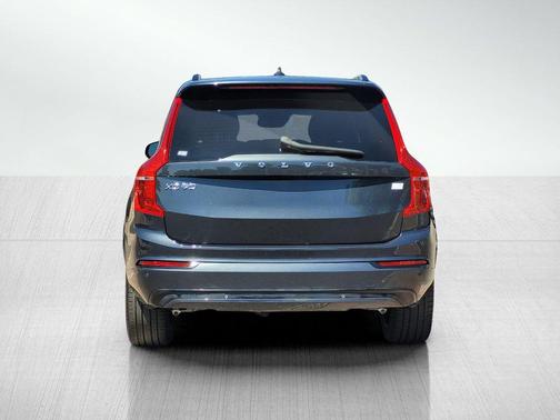 2022 Volvo XC90 Recharge Plug-In Hybrid T8 R-Design Extended Range 7P