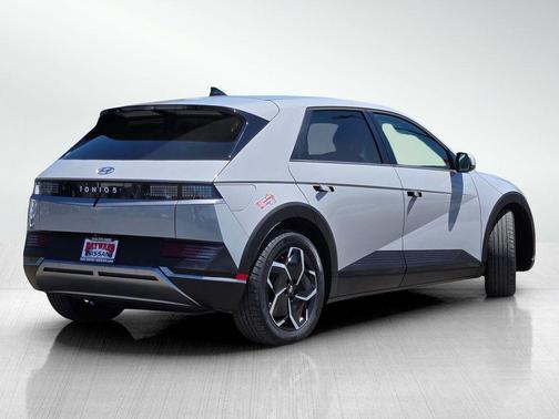 Cyber Gray 2024 Hyundai IONIQ 5 SEL