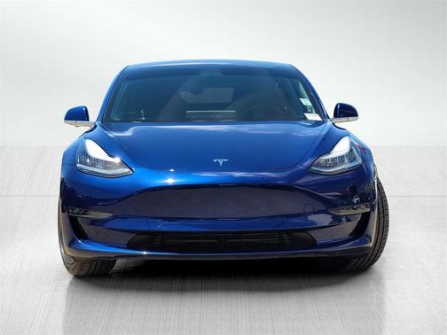 2019 Tesla Model 3 Standard Range Plus