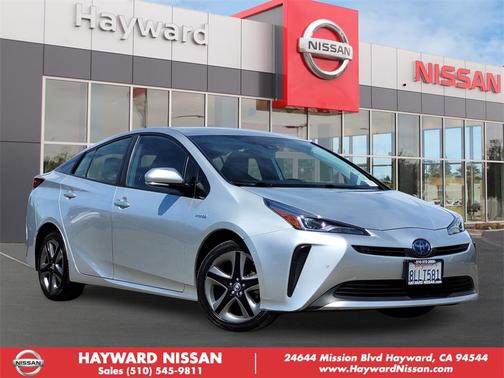 2019 Toyota Prius XLE