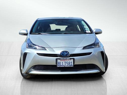 2019 Toyota Prius XLE