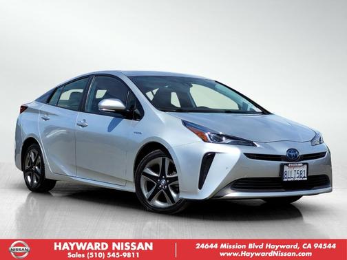 2019 Toyota Prius XLE