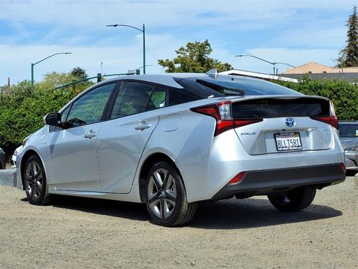 2019 Toyota Prius XLE