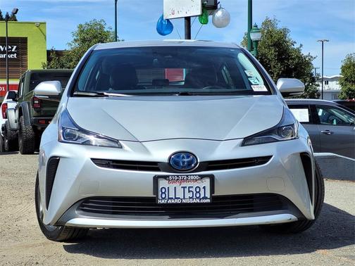 2019 Toyota Prius XLE