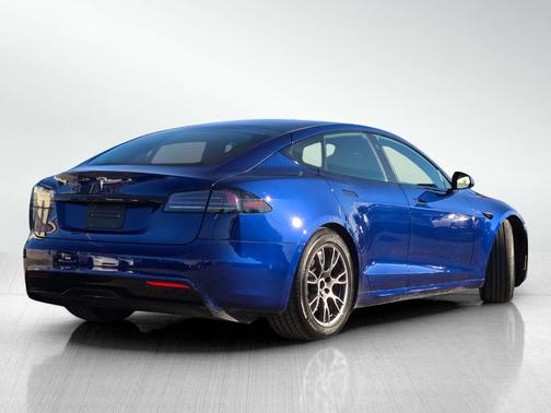 2023 Tesla Model S BASE