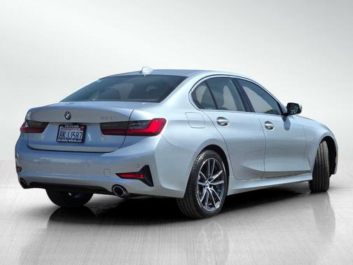 Glacier Silver Metallic 2019 BMW 330 i