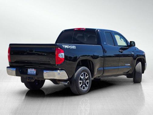Midnight Black Metallic 2019 Toyota Tundra SR5