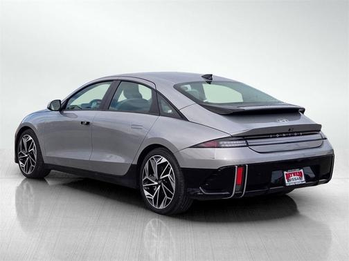 2023 Hyundai IONIQ 6 SEL