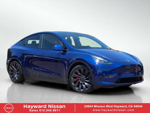 Deep Blue Metallic 2023 Tesla Model Y Performance