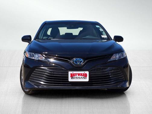 2020 Toyota Camry Hybrid LE