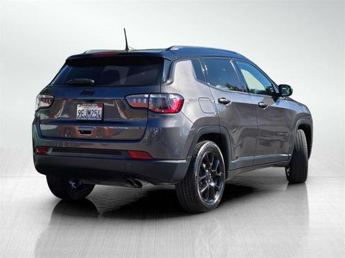 2022 Jeep Compass Altitude