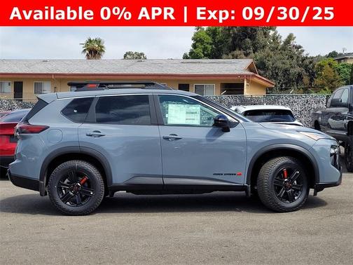 2025 Nissan Rogue Rock Creek