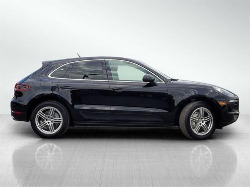 2016 Porsche Macan S