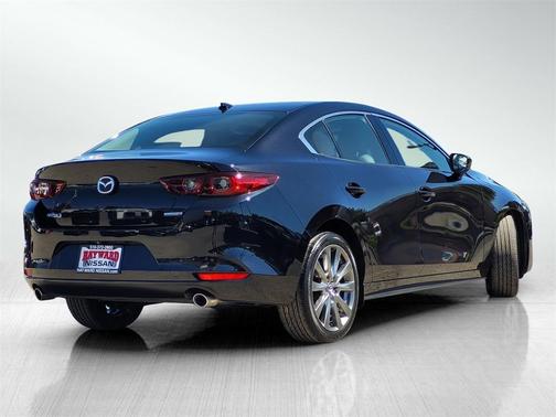 2022 Mazda Mazda3 FWD w/Premium Package