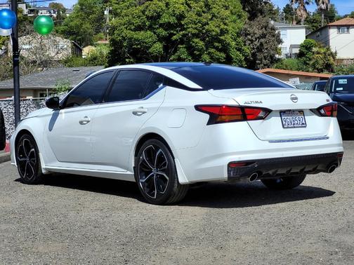 2023 Nissan Altima 2.5 SR