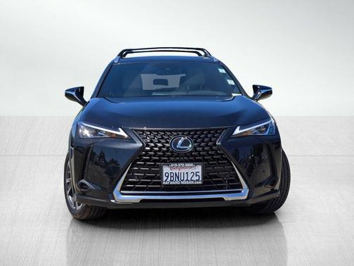 2022 Lexus UX 200 Base