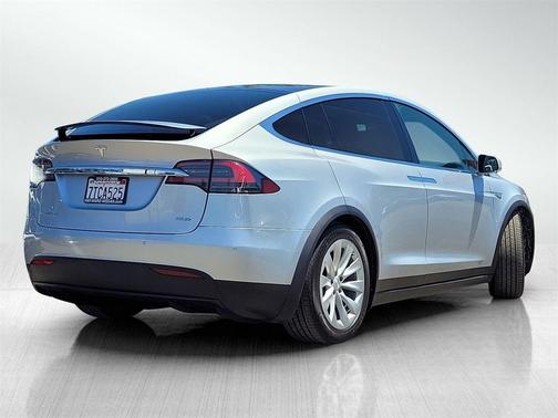 2016 Tesla Model X 90D