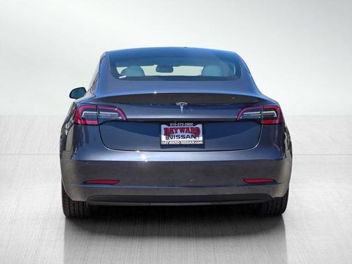 Midnight Silver Metallic 2021 Tesla Model 3 Standard Range Plus