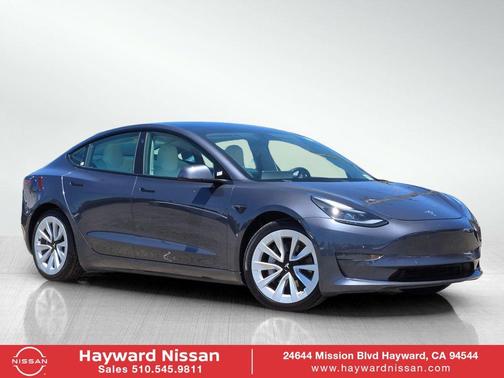Midnight Silver Metallic 2021 Tesla Model 3 Standard Range Plus