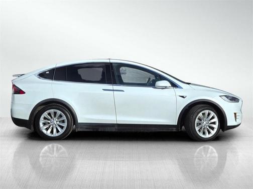 2017 Tesla Model X 75D