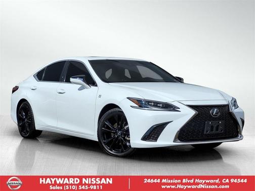 2023 Lexus ES 300h Base