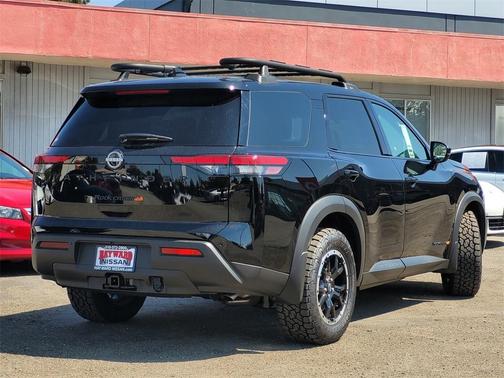 2025 Nissan Pathfinder Rock Creek