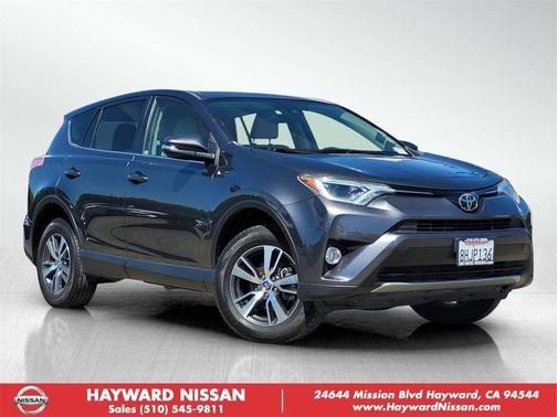 2018 Toyota RAV4 XLE
