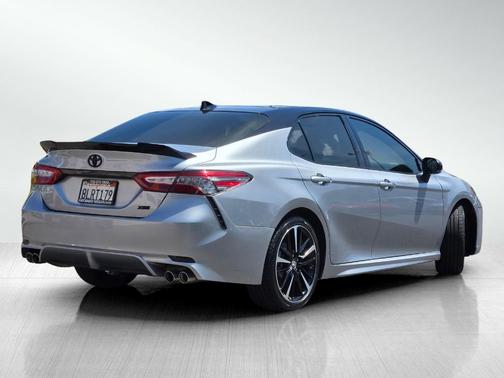 Celestial Silver Metallic 2019 Toyota Camry XSE