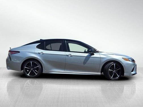 Celestial Silver Metallic 2019 Toyota Camry XSE