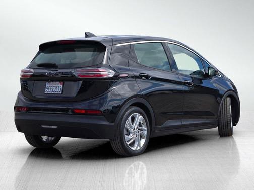 Mosaic Black Metallic 2022 Chevrolet Bolt EV 1LT
