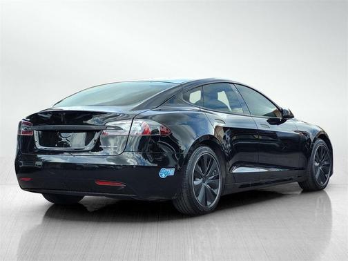 2021 Tesla Model S Long Range