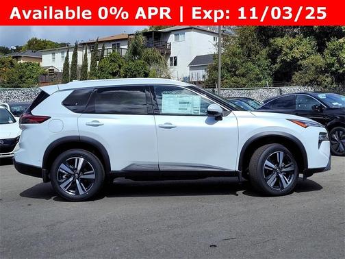 2025 Nissan Rogue SL