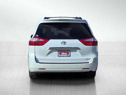 2017 Toyota Sienna Limited