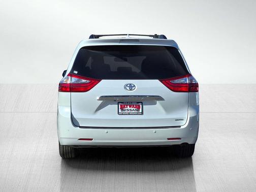 2017 Toyota Sienna Limited