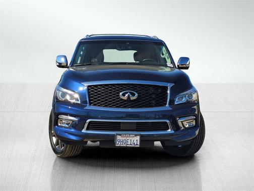 2017 INFINITI QX80 Signature Edition