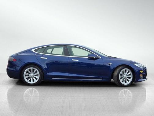 2017 Tesla Model S 75D