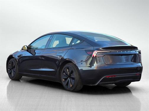 2025 Tesla Model 3 Long Range
