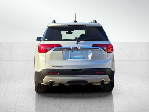 2017 GMC Acadia SLT-2