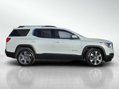 2017 GMC Acadia SLT-2