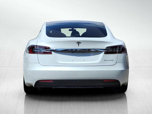 2021 Tesla Model S Long Range