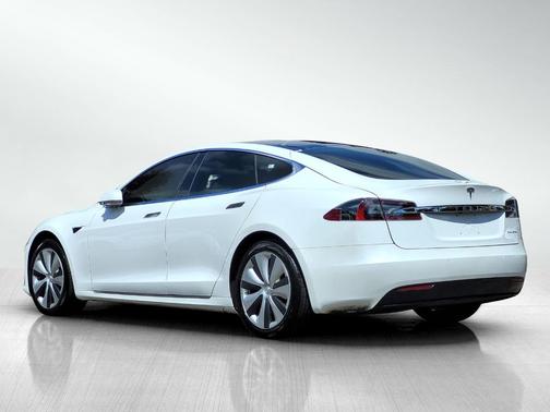 2021 Tesla Model S Long Range