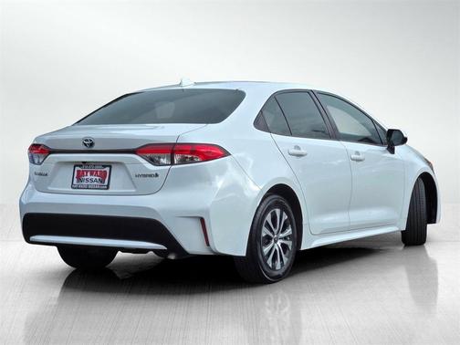 2022 Toyota Corolla Hybrid LE