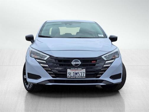 2024 Nissan Versa 1.6 SR